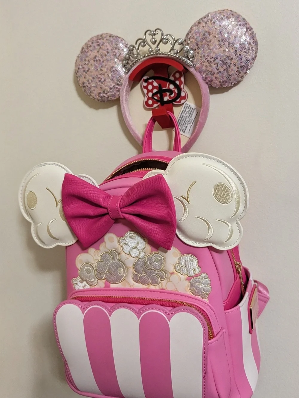 Mouse Ears Holder Wall Hook Bow Design - Display for Headband & Backpack